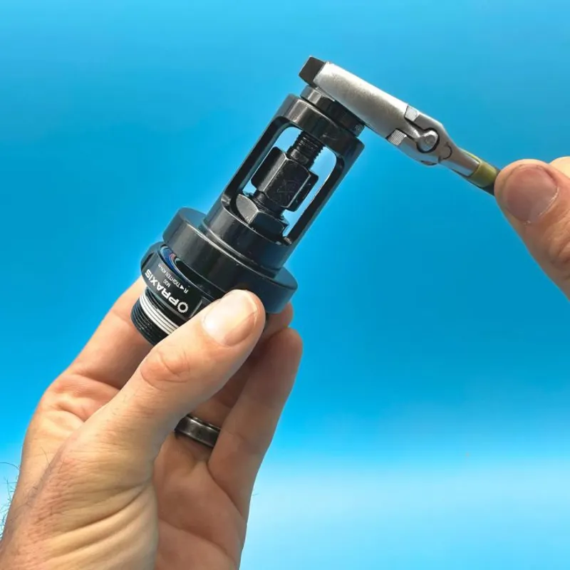 Praxis Works M30 bottom bracket bearing replacement kit in Silver-5